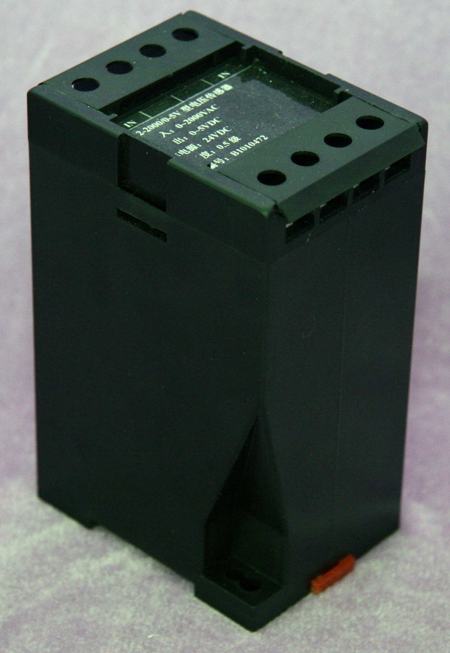 D8 Series AC Voltage Tansducer / Transmitter
