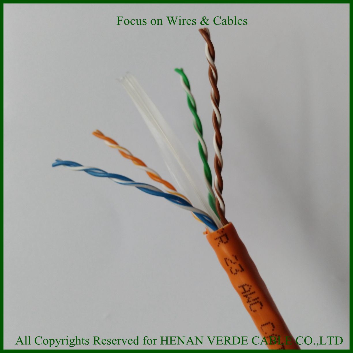 550MHz Cmr UL Cat5e CAT6 Communication Cable for LAN Network