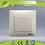 China Wall Switch PC White V Series Intermediate Switch